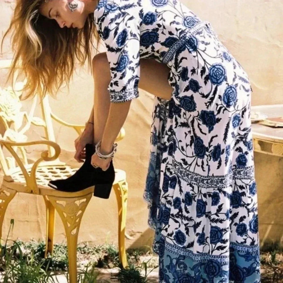 NWT ARNHEM Carolina Porcelain Maxi Dress Sz 4 US - Picture 13 of 13